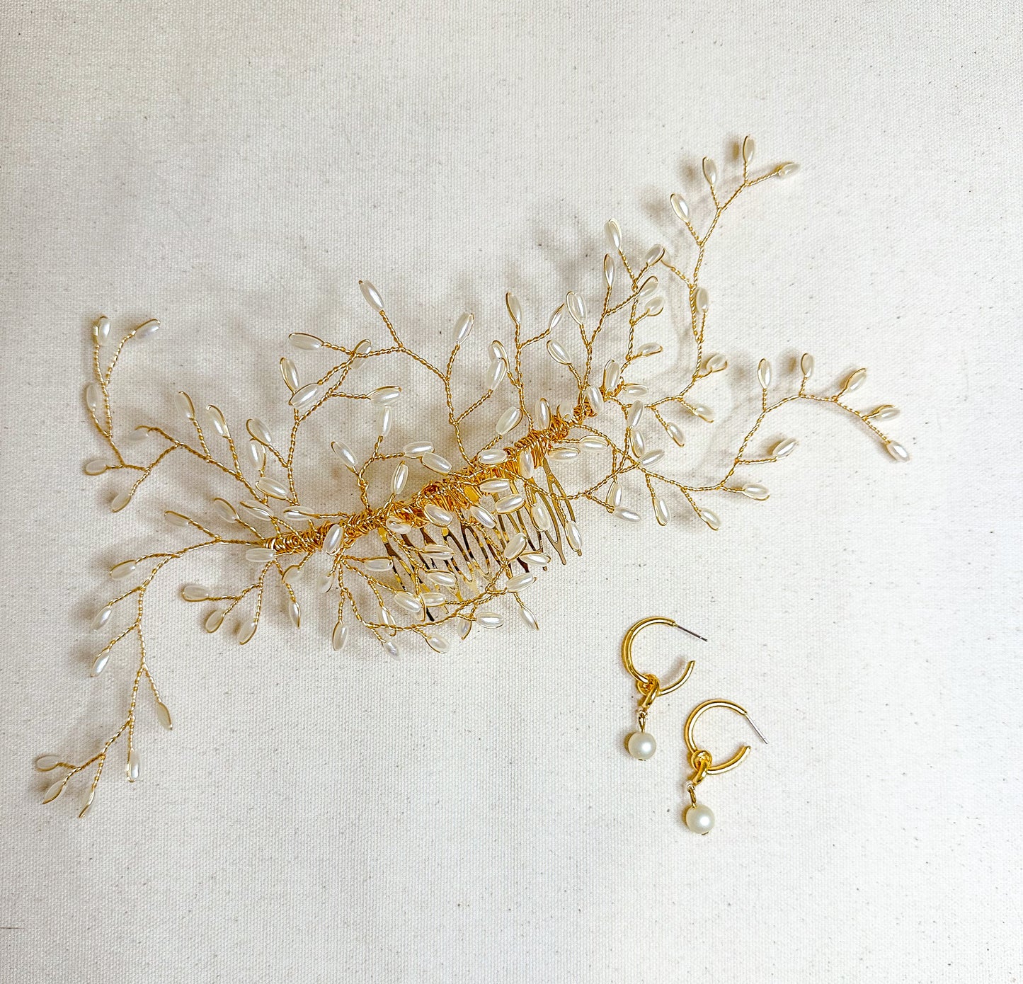 Pearl Vine Comb
