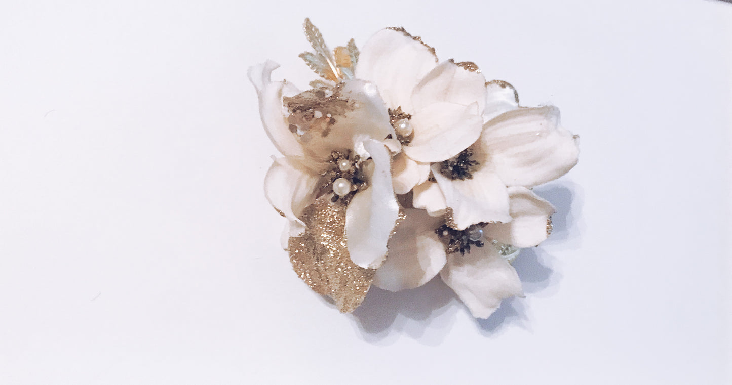 Gold Hydrangea Comb
