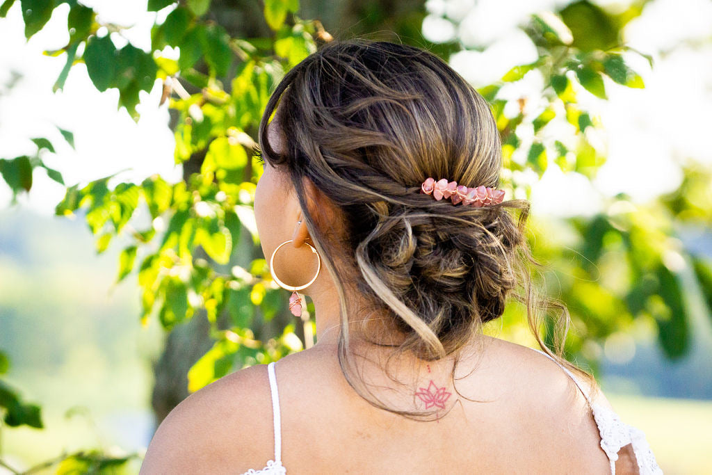Blush Quartz Comb