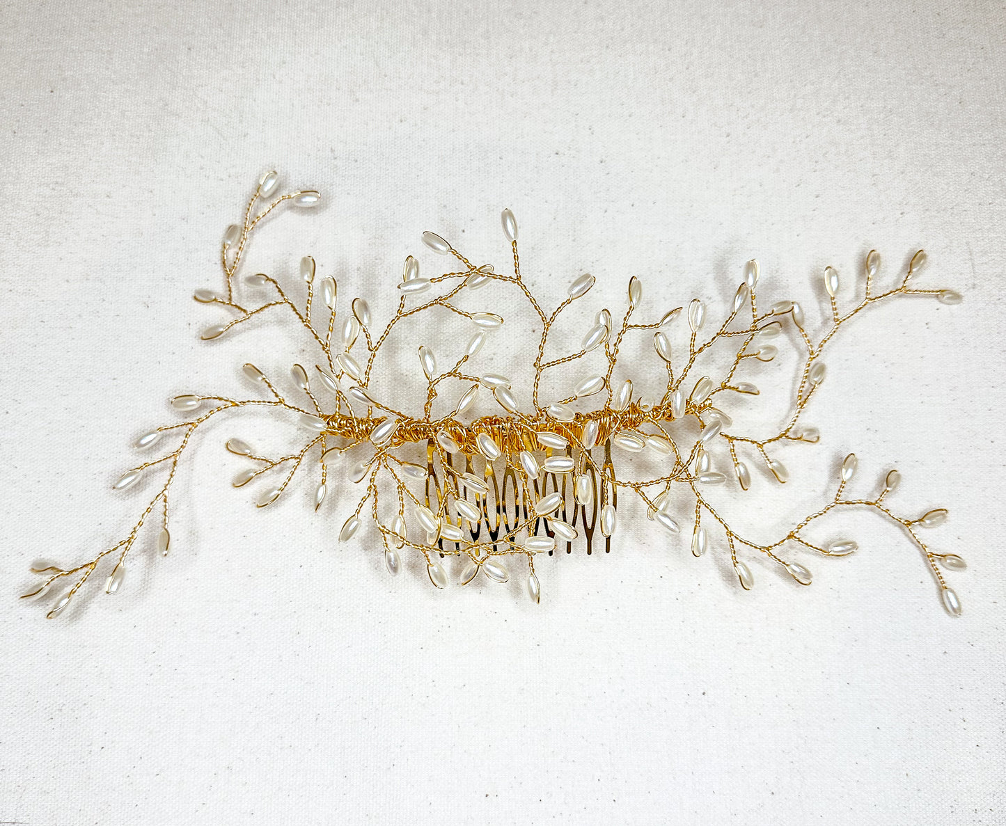 Pearl Vine Comb