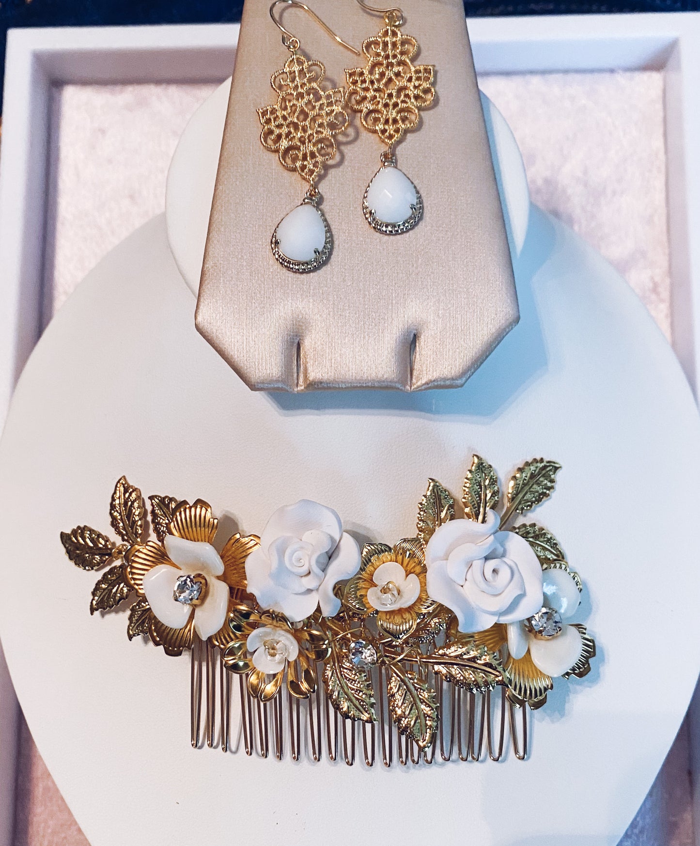 Gold And White Floral Comb