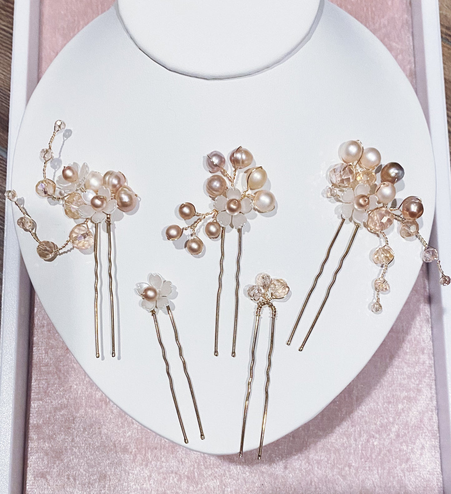Small Flower Blush Pins